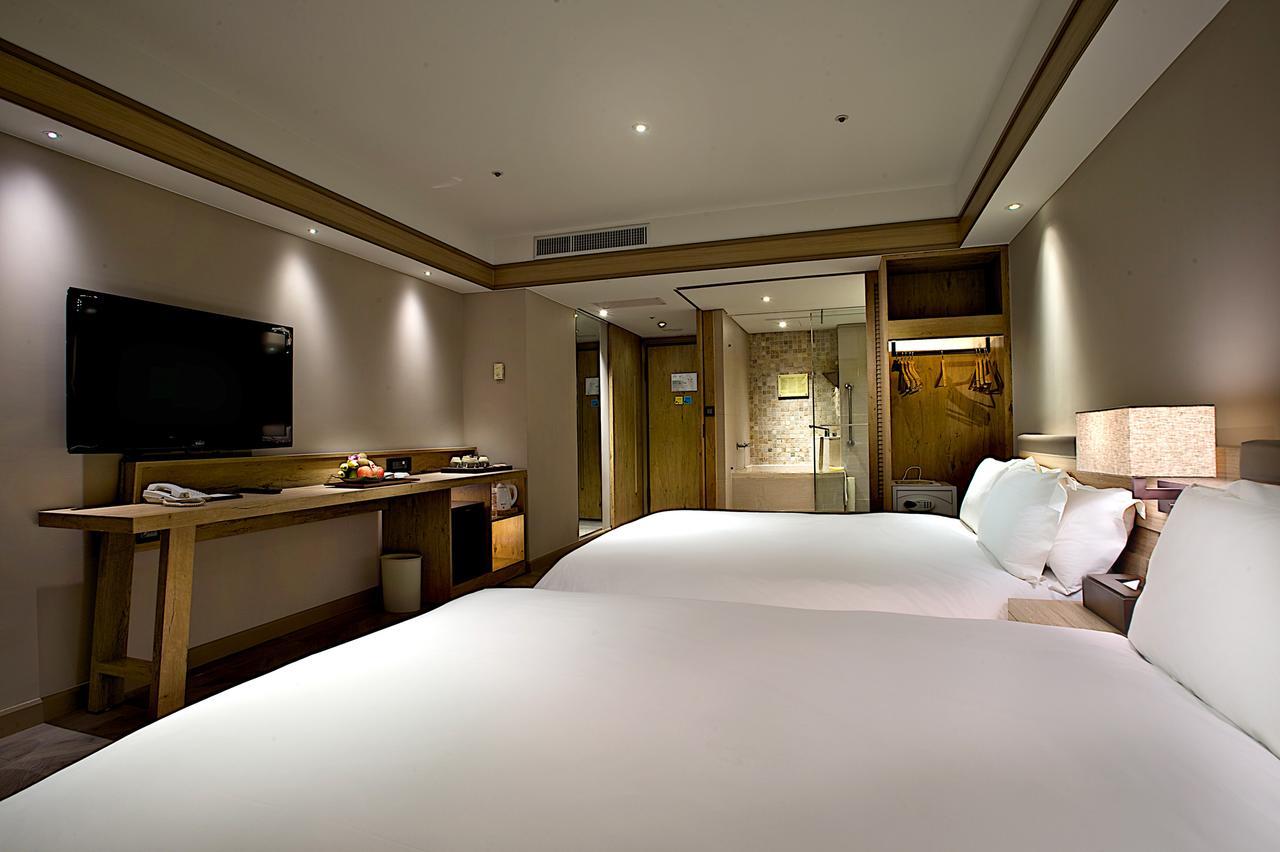 Hotel Royal Chihpin Wenquan Exteriér fotografie A room at the hotel